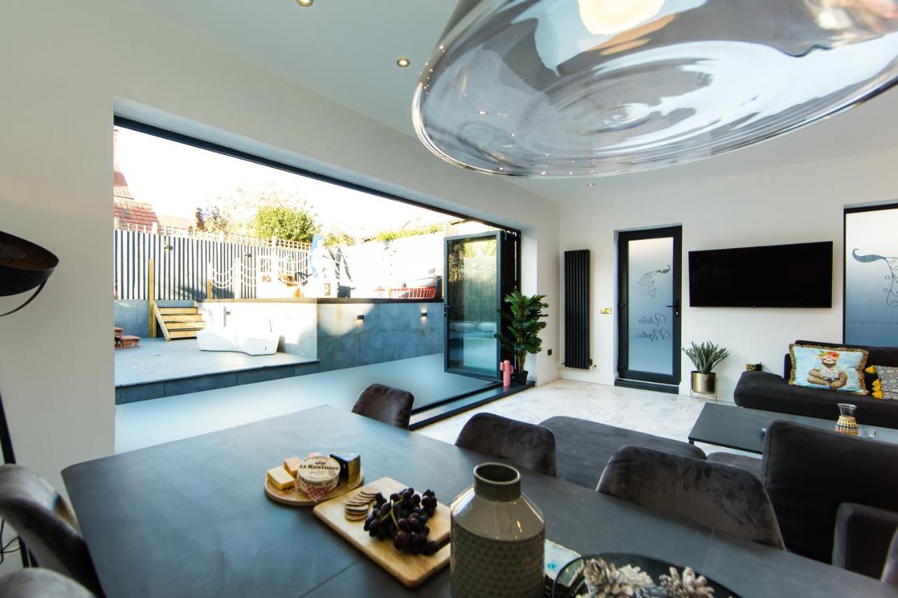 Rounton Villa By Maison Parfaite - Hot Tub - Sea Views - Parking Robin Hood's Bay Exterior photo